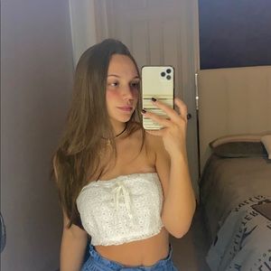 Meet your Posher, Isabella